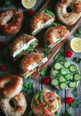 Petit déjeuner salé recette bagel